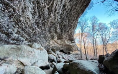 Hawk’s Cave Trail Guide