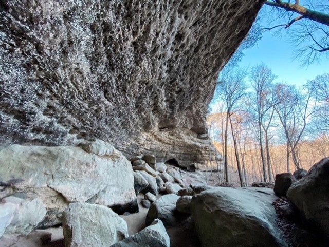 Hawk’s Cave Trail Guide